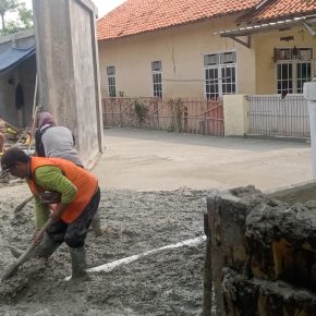 Gila ! “Proyek Betonisasi di Duga Dikorupsi Pemborong Tidak bertanggung jawab,”.