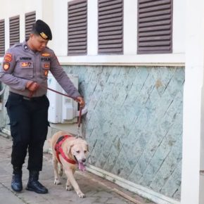 Polres Tanjung Perak Sterilisasi Sejumlah Gereja,kenaikan Isa Almasih.