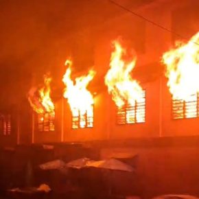 Losmen Bahagia Pasar Gambir Tebing Tinggi di Lalap Sijago Merah
