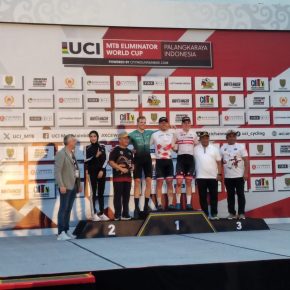 Gubernur Kalimantan Tengah H.Sugianto Sabran dalam kegiatan penutupan kegiatan UCI MTB Eliminator World Cup 2024 di sirkuit SG 1973 di Palangka Raya.Minggu 19 mei 2024.