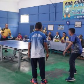 Tingkatkan Sinergitas, Danlanal Cirebon Ikuti Pertandingan Tenis Meja Bersama Forkopimda Kota Cirebon