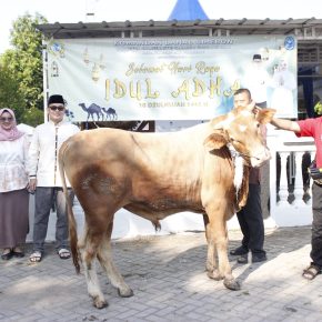 Meraih Keberkahan Di Hari Raya Qurban, Danlanal Beserta Keluarga Besar Lanal Cirebon Rayakan Idul Adha 1445 H/2024 M.