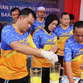 Danlanal Cirebon Hadiri Pemusnahan Barang Bukti Narkotika dan Barang Bukti Lainnya