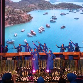 Tim Kolintang Sarwajala Jalasenastri Lanal Cirebon Turut Meriahkan HUT Jalasenastri Ke – 78 Tahun 2024.