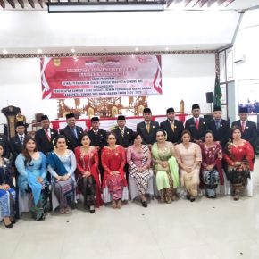 Anggota Dewan terpilih kabupaten Gunung Mas periode 2024-2029 resmi dilantik sebanyak 25 orang dalam pengambilan Sumpah dan Janji.