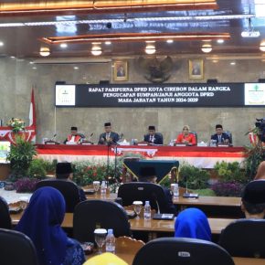 Danlanal Cirebon Hadiri Rapat Paripurna Pengucapan Sumpah/Janji Anggota DPRD Kota Cirebon Masa Jabatan 2024-2029