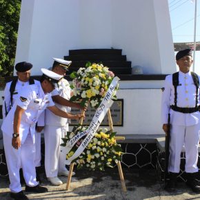 Sambut HUT TNI AL ke – 79, Lanal Cirebon laksanakan Upacara Ziarah Ke TMP Samudera Jalaksana Kuningan