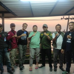 Secangkir Kopi Menambah Keakraban Humas PLTU Banten 3 Lontar dengan Media Center Community Kecamatan Kemiri 
