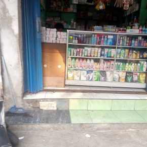 Lagi lagi penjual toko ilegal berkedok kosmetik Exsymer dan Tramadol, di jual secara bebas di Wilayah Wijaya kusuma Jakbar