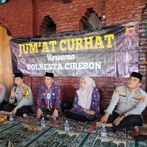 Polresta Cirebon Gelar Jumat Curhat di Masjid Kramat Al Karomah Depok