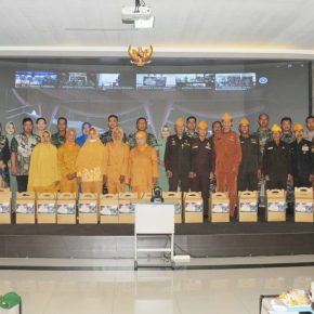 Danrem 063/SGJ dan Ketua Persit KCK Koorcab Korem 063 PD ||| Siliwangi Hadiri Bakti Kesehatan dalam Rangka HUT ke 79 TNI