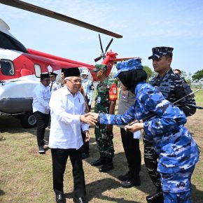 Danlanal Cirebon Sambut Kunjungan Wakil Presiden RI di Kabupaten Indramayu 