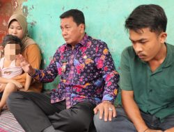Bupati Tangerang Kunjungi Anak Penderita Kanker Mata di Kronjo