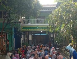 Ponpes Nurul Ibad Gelar Pengajian Rutin Muslimat dan Bagikan Kupon Daging Kurban