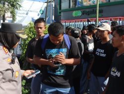 Polresta Cirebon Gelar Penyekatan Jalur Antisipasi Rencana Unras DPR RI dari Elemen Pelajar 