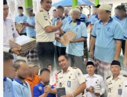 Pemenuhan Hak Beribadah, Rutan Tanjung Pura Bagikan 65 Al-quran dan 13 Alkitab kepada Warga Binaan