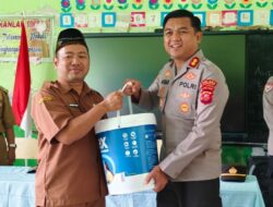 Momen Haru Kapolres Kuningan di SDN 3 Sukadana : Sekolah Kecil, Semangat Besar