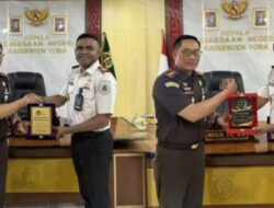 Perkuat Sinergitas APH, Karutan Balige Jalin Silaturahmi ke Kejari Toba