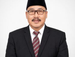 “Menghormati Kiai, Menolak Feodalisme: Kebenaran Lebih Tinggi dari Nasab”